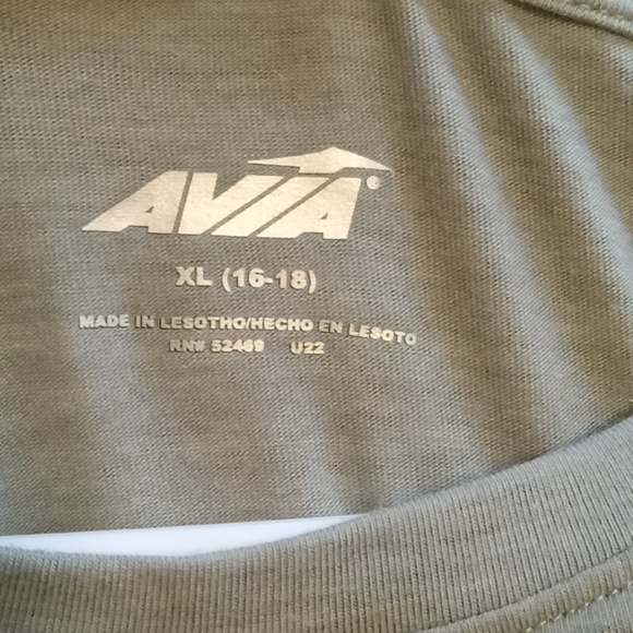 Workout shirt - Picture 2 of 2